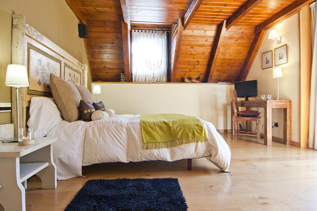 Villa Casa Lola Pirene Vielha Habitación foto
