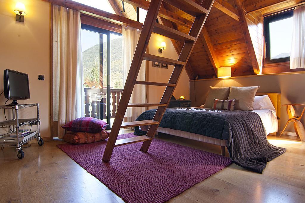 Villa Casa Lola Pirene Vielha Habitación foto